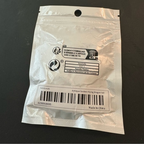 NWT Dragon Jeweled Keychain - Picture 12 of 12